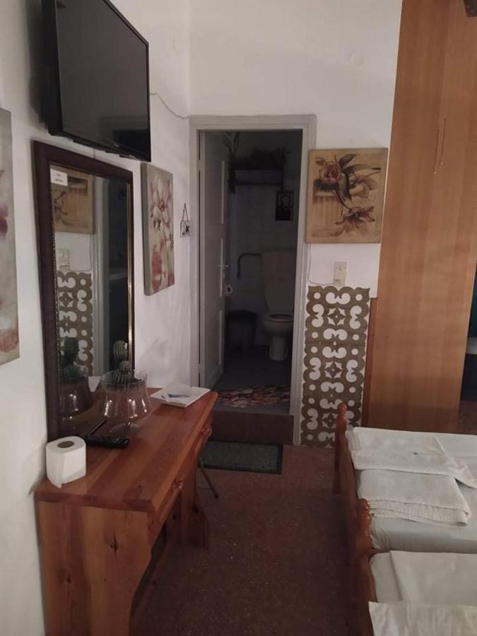 Ενοικιαζόμενα Δωμάτια Ματούλα Κοχειλα سبيتسيس المظهر الخارجي الصورة
